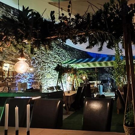Langeac Logis Hotel Restaurant Entre Nous מראה חיצוני תמונה